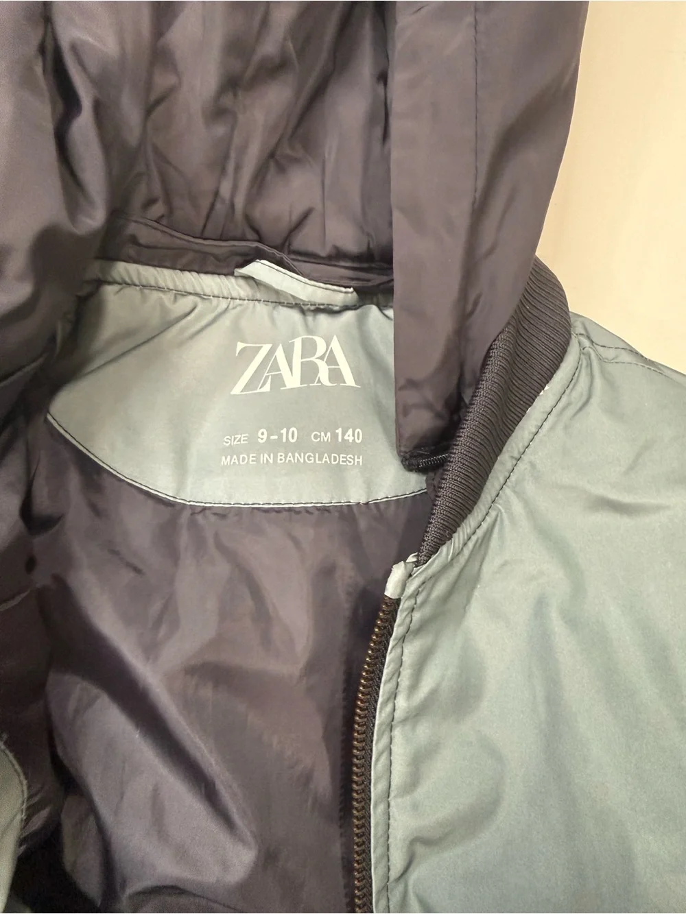 Zara Puffer Jacket Size 9-10 Gray Black Winter Coat Youth 140 A060826